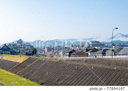 春の福知山城 早朝 春の福知山城 早朝 77894197