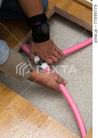 給湯配管 77899779