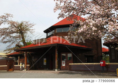 八高線　明覚駅にて 77900066