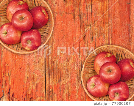 apples apples 77900107