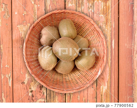 Kiwi Kiwi 77900562