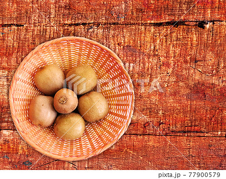 Kiwi Kiwi 77900579