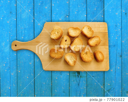 bread 77901022