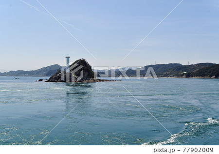 灯台 島 うずしおクルーズ船 大鳴門橋 鳴門海峡 77902009