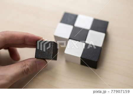Image photo Image photo 77907159