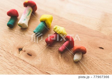 Image photo Image photo 77907366