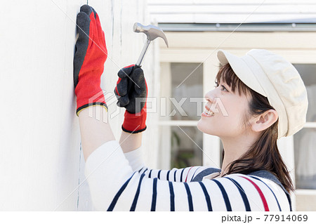 DIY 若い女性 DIY 若い女性 77914069