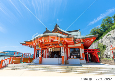 晴天の高橋稲荷神社　熊本県熊本市 77917092