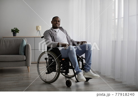 Positive lifestyle, health care, therapy, recovery and treatment in rehab clinic and home Positive lifestyle, health care, therapy, recovery and treatment in rehab clinic and home 77918240