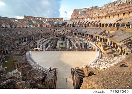 古代のスタジアム コロッセオ 古代のスタジアム コロッセオ 77927049