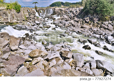 【曽木の滝】 鹿児島県伊佐市大口宮人 77927274
