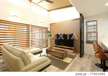 お洒落なリビングダイニングキッチン イメージ お洒落なリビングダイニングキッチン イメージ 77931995