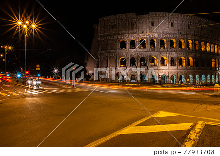 夜のコロッセオ 77933708