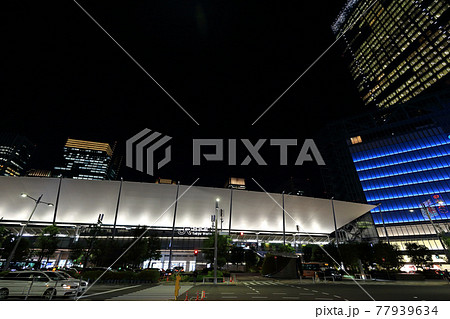 東京駅 八重洲口 グランルーフと大丸東京 東京駅 八重洲口 グランルーフと大丸東京 77939634