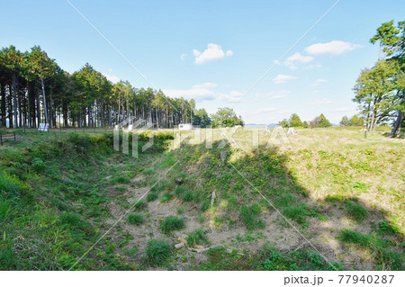 諏訪原城 二の曲輪中馬出 諏訪原城 二の曲輪中馬出 77940287