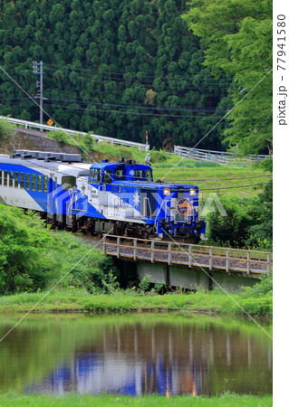 奥出雲おろち号 77941580