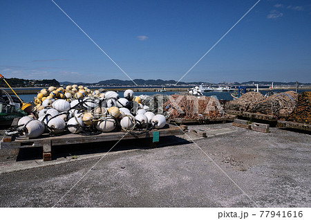 三浦半島・金田漁港の風景 77941616