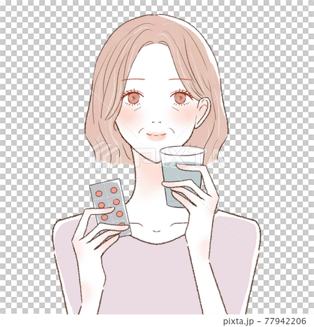 錠剤タイプの薬を飲む中年女性 錠剤タイプの薬を飲む中年女性 77942206