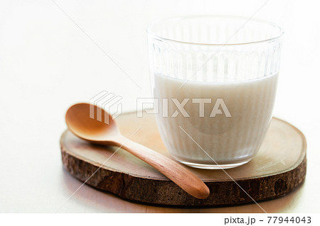 米糀だけで作った昔ながらの甘酒 米糀だけで作った昔ながらの甘酒 77944043