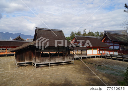 広島県 廿日市市 嚴島神社の天神社と絵馬 77950026