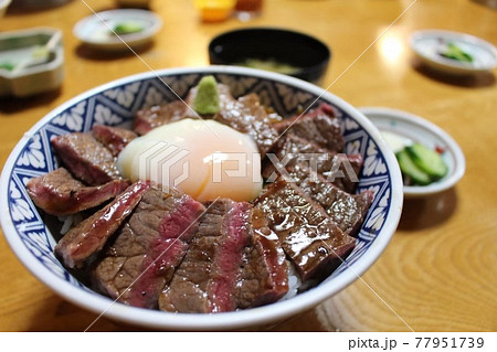 熊本のいまきん食堂の赤牛丼の写真素材