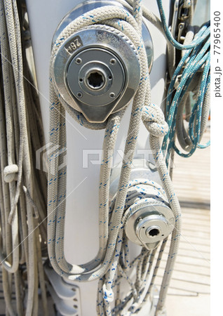 Stock Photography sailing concepts 77965400