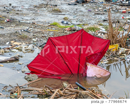 Umbrella Garbage Problem Umbrella Garbage Problem 77966674
