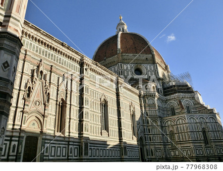 イタリア フィレンツェ サンタ・マリア・デルフィオーレ大聖堂 イタリア フィレンツェ サンタ・マリア・デルフィオーレ大聖堂 77968308