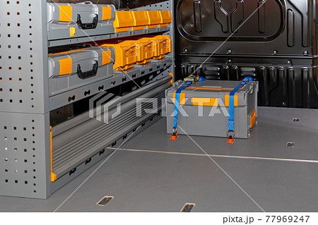 Cargo Box Van 77969247