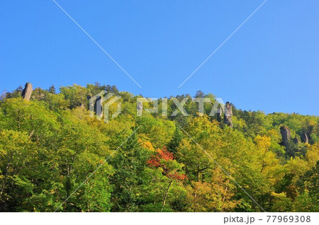 北海道東川町　天人峡の見返り岩 77969308