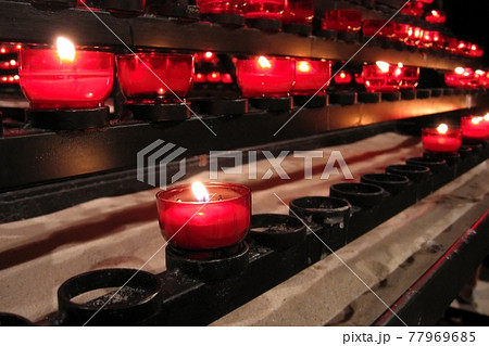 Candles Candles 77969685