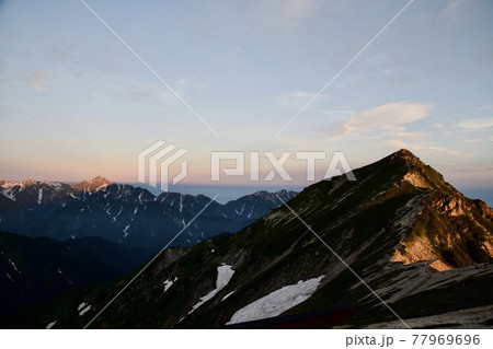 唐松岳の朝焼け 77969696
