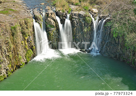 【板井手の滝】 鹿児島県姶良市加治木町小山田 【板井手の滝】 鹿児島県姶良市加治木町小山田 77973324