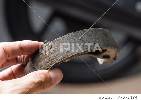 motorcycle drum break 77975184