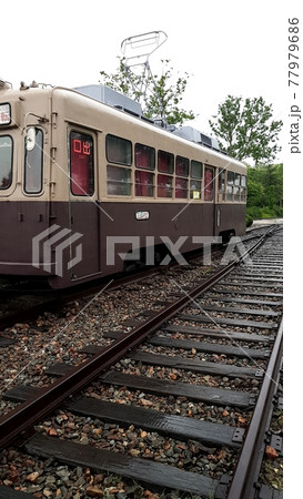 鉄道 レール 駅 77979686