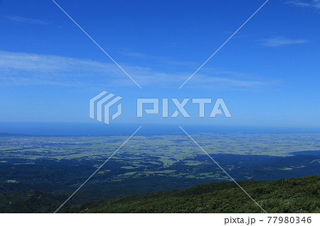 月山からの風景 77980346