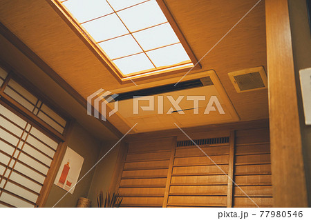 業務用エアコン 77980546