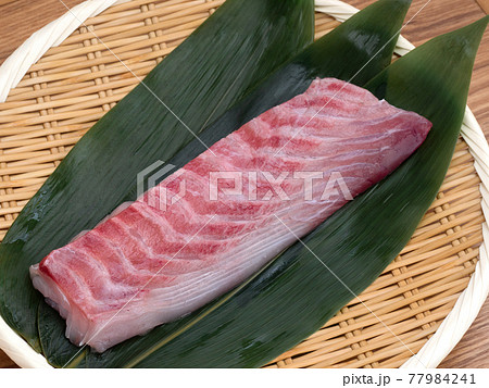 マダイの刺身 77984241