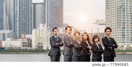 ビジネスグループ 77990685