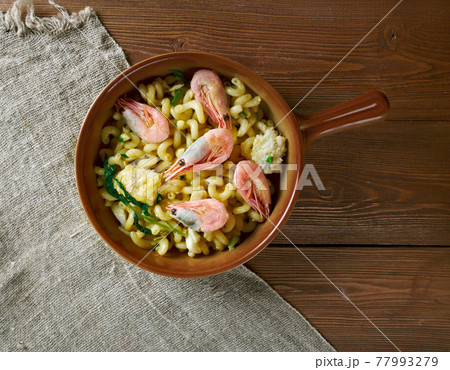 Fideua seafood dish. Fideua seafood dish. 77993279
