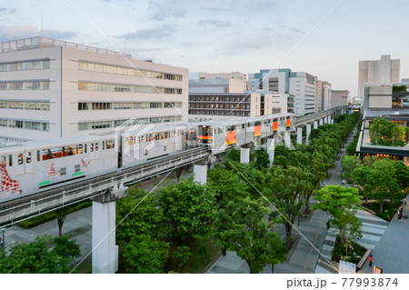 東京都 立川市 多摩モノレール 立川北駅付近 東京都 立川市 多摩モノレール 立川北駅付近 77993874