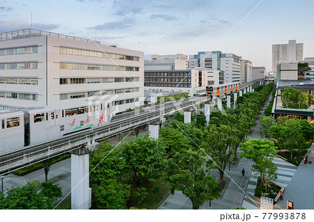 東京都　立川市　多摩モノレール　立川北駅付近 77993878