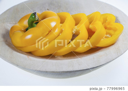 Sliced sweet pepper Sliced sweet pepper 77996965