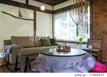コタツのある部屋 和室 冬イメージ インテリア 日本家屋 イメージ素材の写真素材