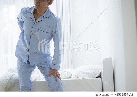 睡眠イメージ ミドル シニア男性 睡眠イメージ ミドル シニア男性 78010472