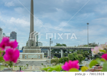 Top view of the Victory Monument 78013928