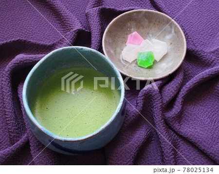 抹茶で一服 78025134