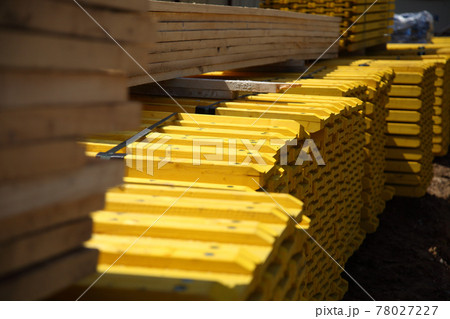 Construction of a residential building made of monolithic concrete. New residential area. Construction of a residential multi-storey building. 78027227
