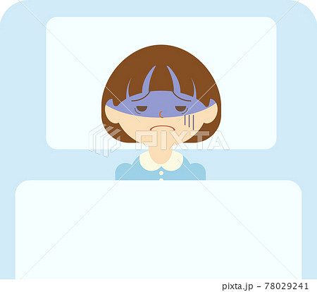 気分が悪くて眠れない女の子 78029241