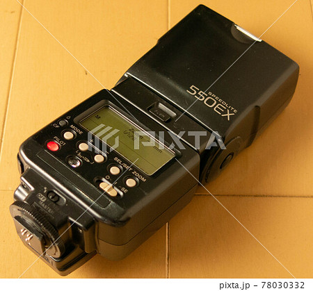 ストロボ 78030332